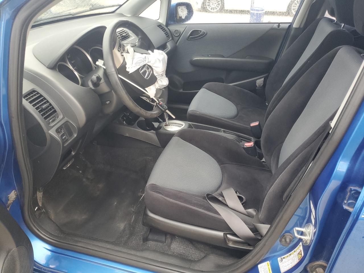 2008 Honda Fit Sport VIN: JHMGD38668S013556 Lot: 84942585