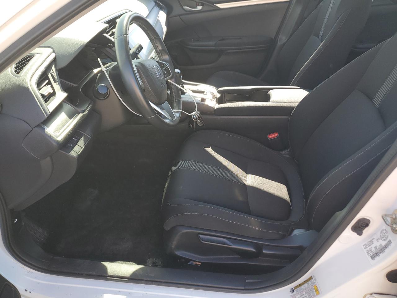 2018 Honda Civic Lx VIN: 2HGFC2F63JH033629 Lot: 85161805