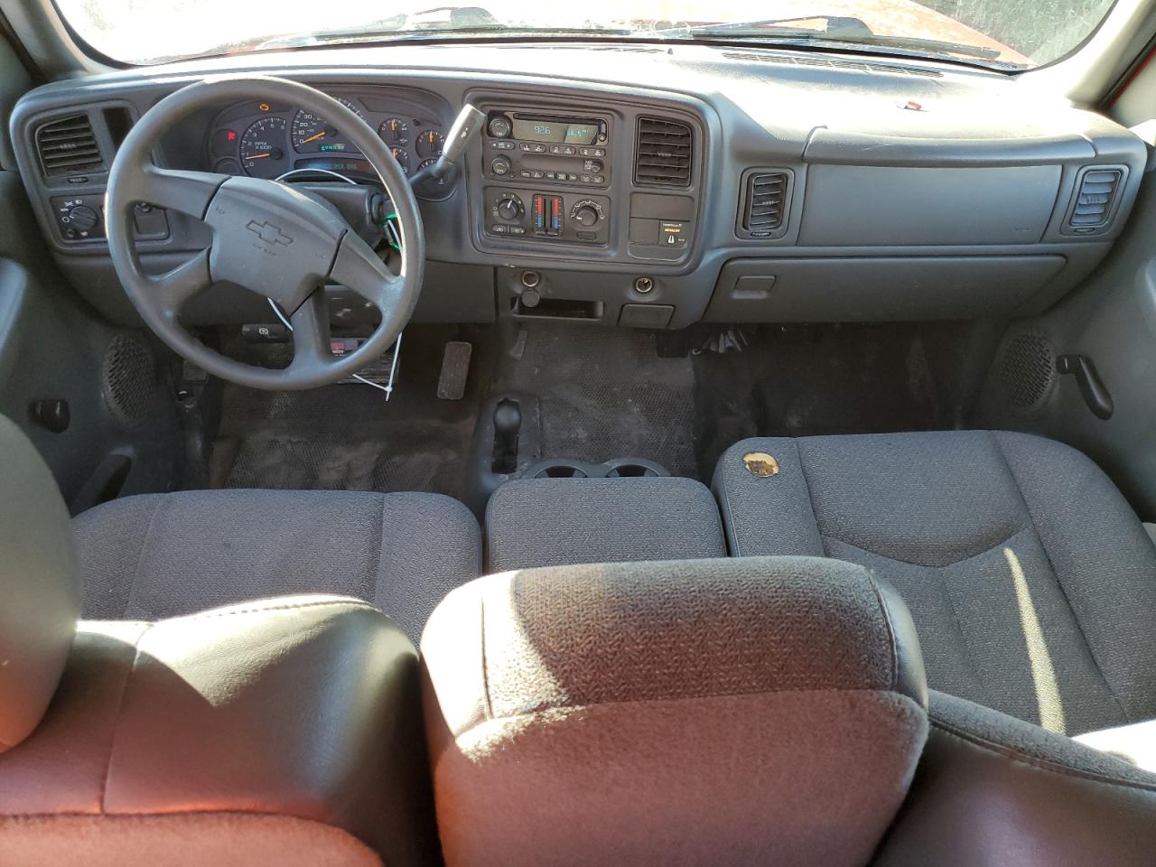 2004 Chevrolet Silverado K1500 VIN: 2GCEK19T241282722 Lot: 85262795