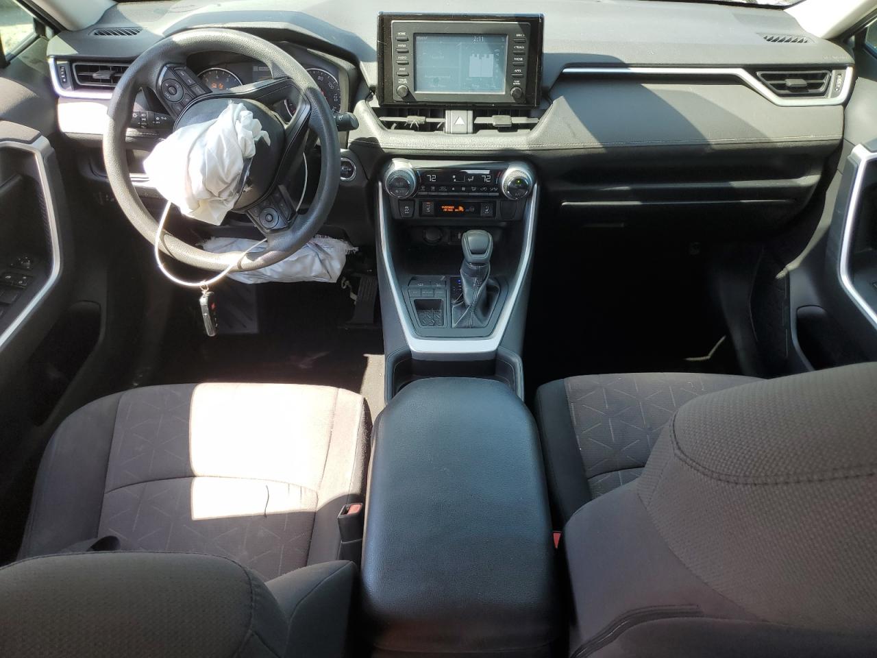 2019 Toyota Rav4 Xle VIN: 2T3W1RFV3KW028338 Lot: 84659095