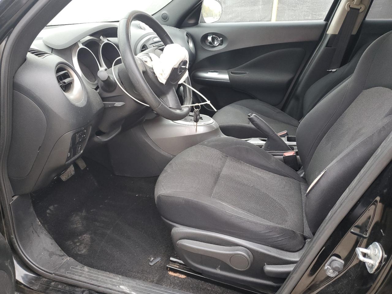 2014 Nissan Juke S VIN: JN8AF5MV8ET484113 Lot: 82721025