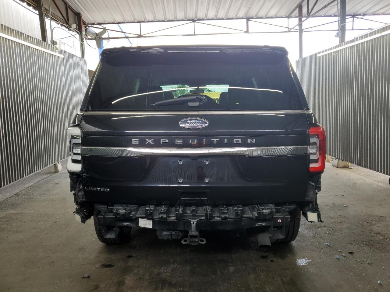 2024 Ford Expedition Limited VIN: 1FMJU2A81REA65668 Lot: 85829545