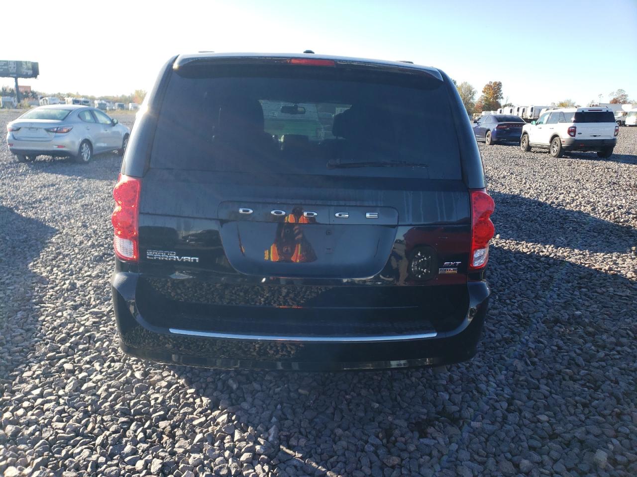 2017 Dodge Grand Caravan VIN: 2C4RDGCG2HR581001 Lot: 89553445