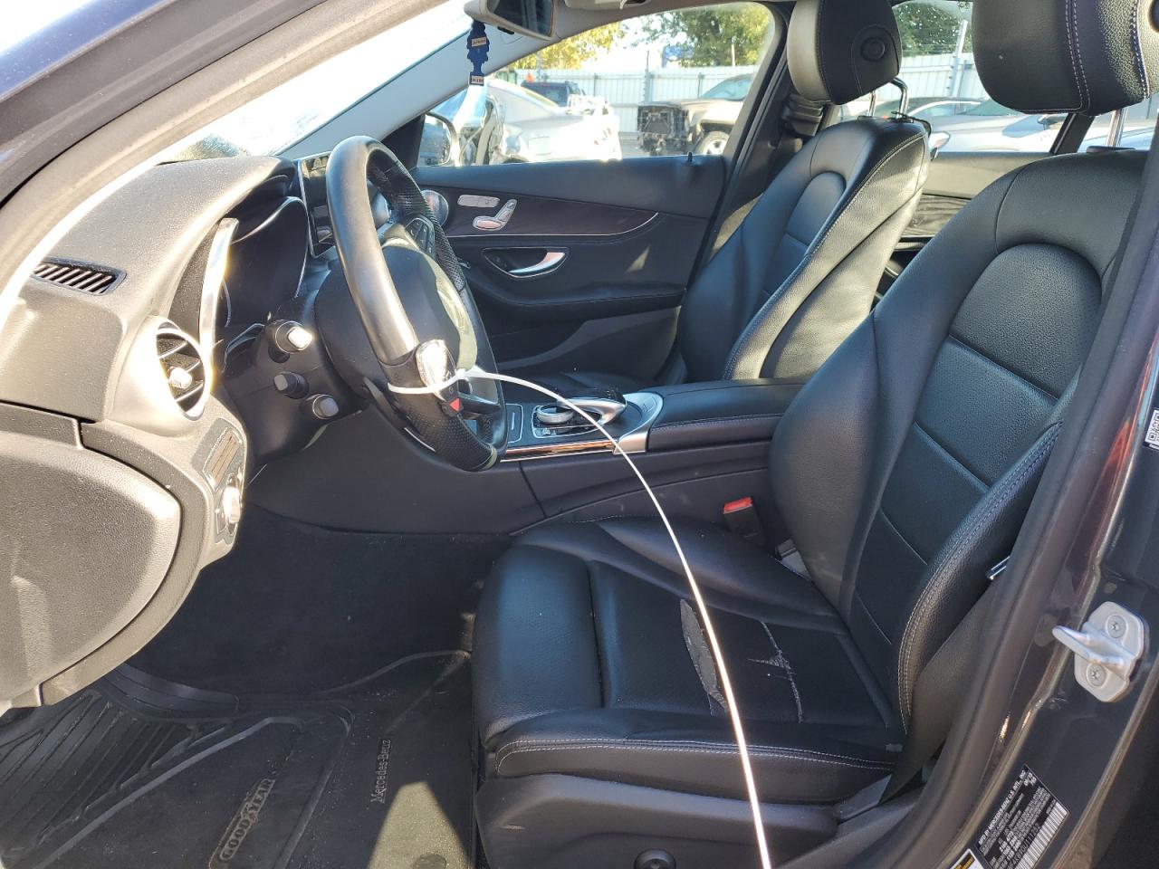 2016 Mercedes-Benz C 300 4Matic VIN: 55SWF4KB9GU111252 Lot: 82495555