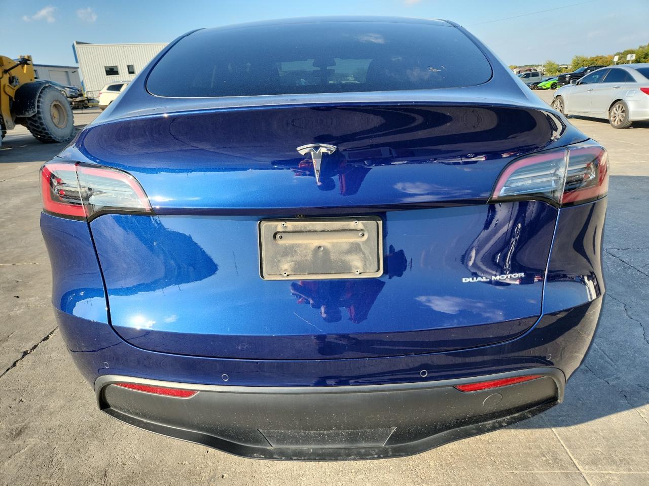 2022 Tesla Model Y VIN: 7SAYGDEE1NA007249 Lot: 90043905