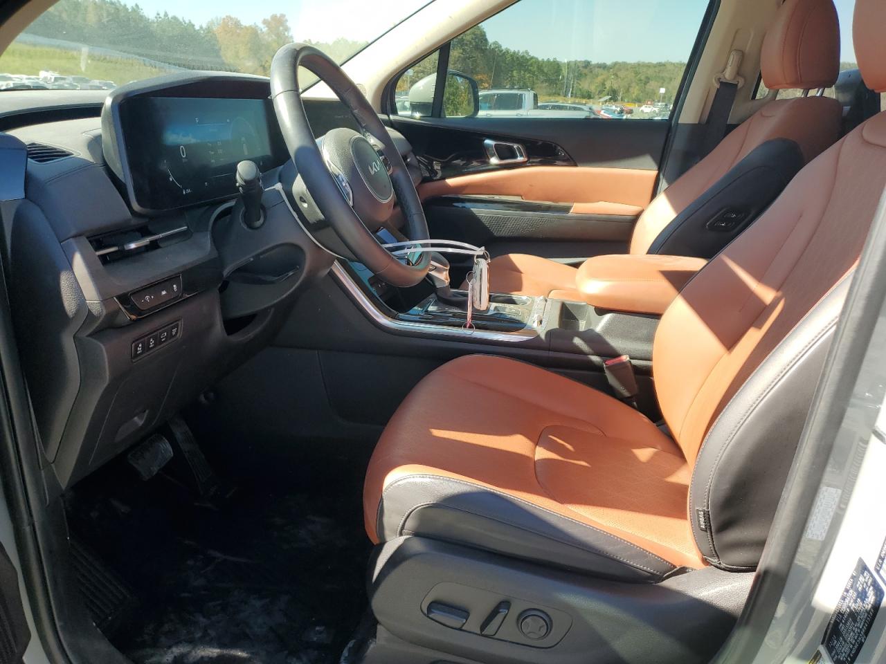 2024 Kia Carnival Sx VIN: KNDNE5H38R6415189 Lot: 82707255