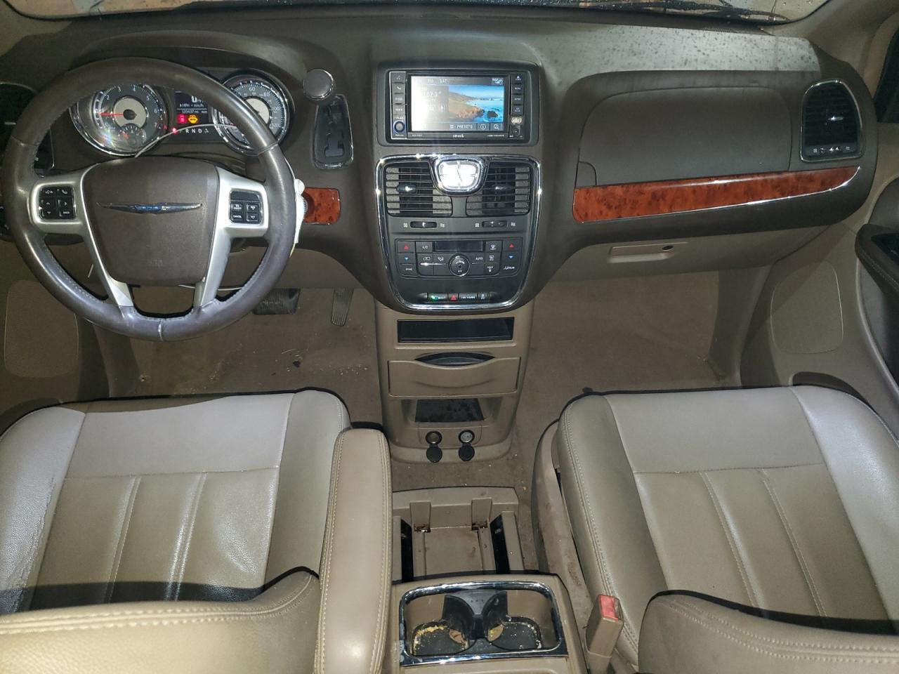2015 Chrysler Town & Country Touring VIN: 2C4RC1BG3FR751624 Lot: 84451655
