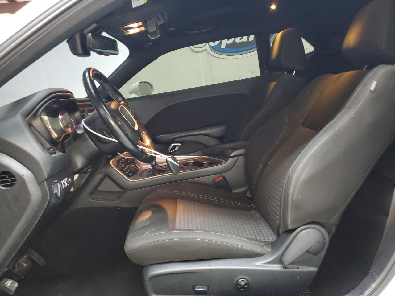 2020 Dodge Challenger Sxt VIN: 2C3CDZAG1LH103904 Lot: 82089025