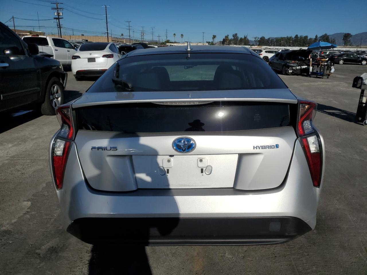 2017 Toyota Prius VIN: JTDKBRFU8H3546914 Lot: 90701155