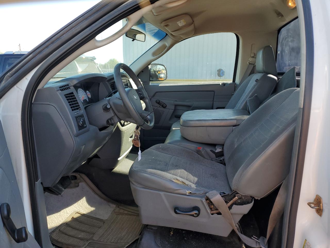 2007 Dodge Ram 1500 St VIN: 1D7HA16KX7J615843 Lot: 82535605