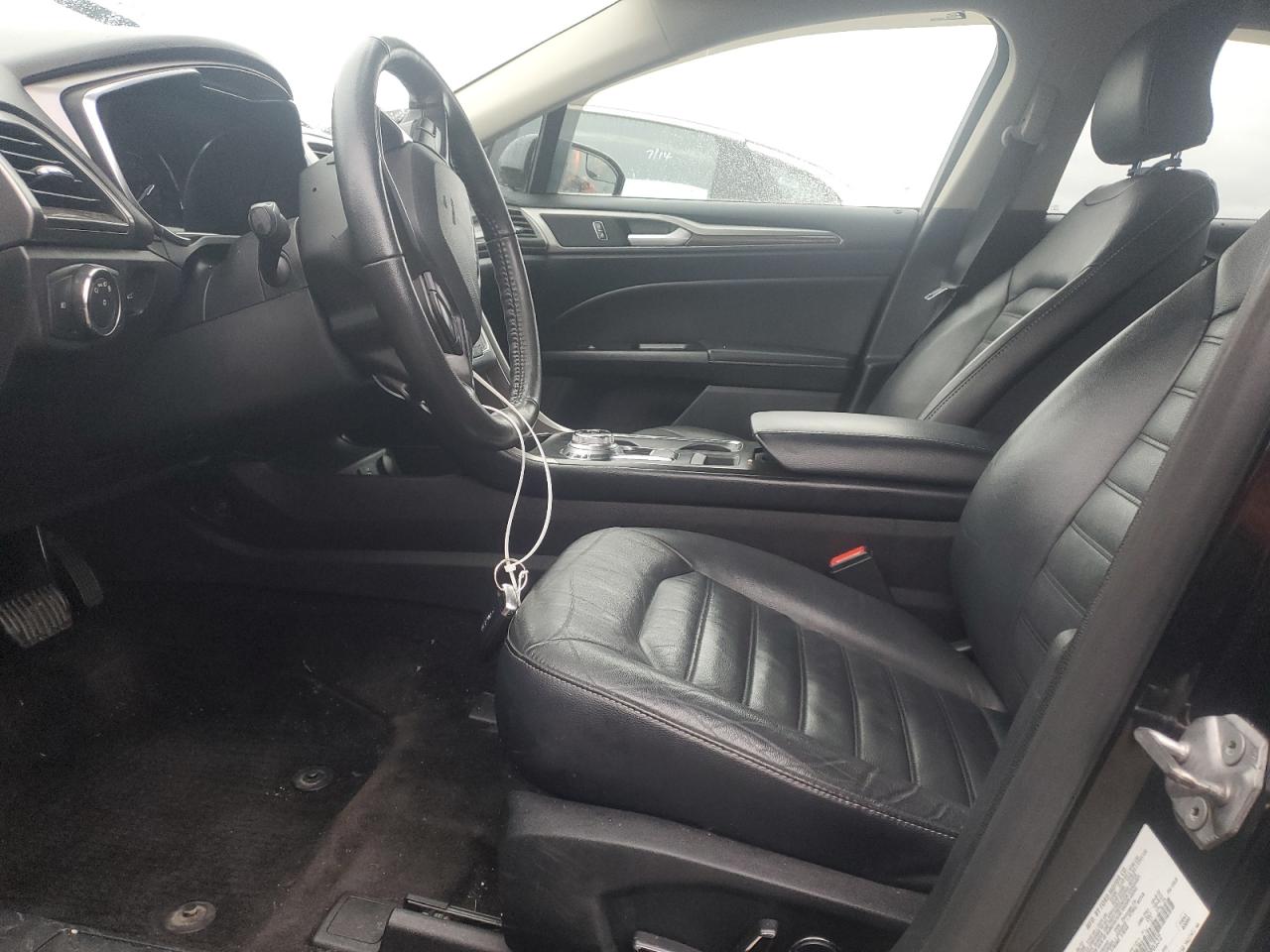 2017 Ford Fusion Se VIN: 3FA6P0T98HR390332 Lot: 90786875