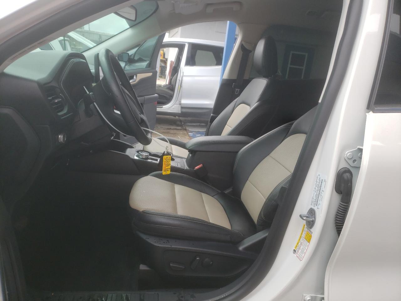 2022 Ford Escape Titanium VIN: 1FMCU9DZ3NUA23878 Lot: 81998535