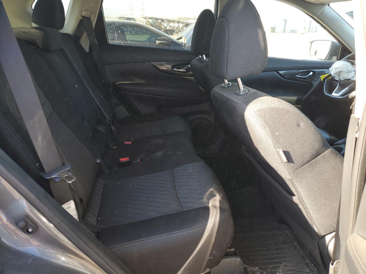 2018 Nissan Rogue S VIN: 5N1AT2MV4JC787138 Lot: 85310975