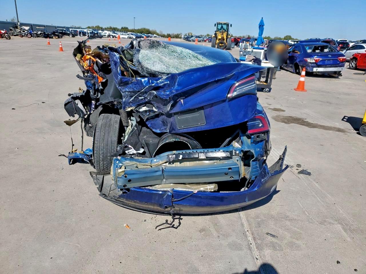 2018 Tesla Model 3 VIN: 5YJ3E1EA0JF160596 Lot: 90471335