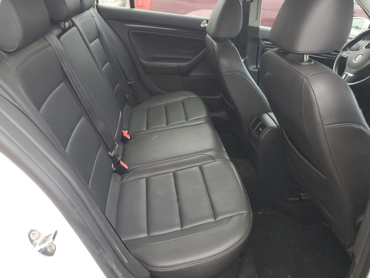 2014 Volkswagen Jetta Tdi VIN: 3VWPL7AJ1EM604129 Lot: 85881015