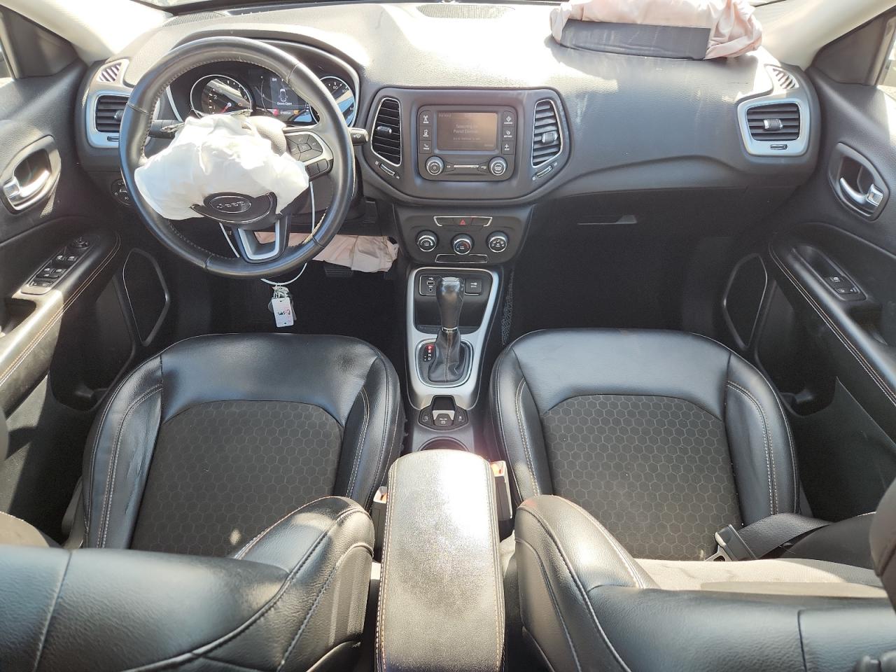 2018 Jeep Compass Latitude VIN: 3C4NJCBB5JT293319 Lot: 86712045