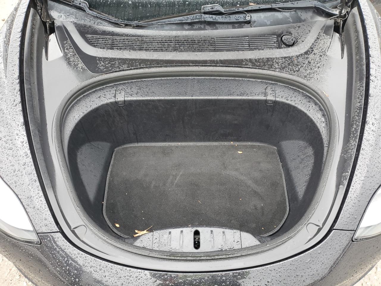 2018 Tesla Model 3 VIN: 5YJ3E1EA8JF089440 Lot: 84900205