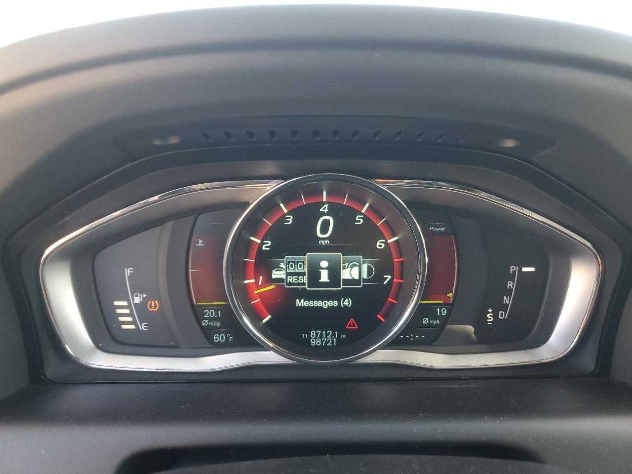 2015 Volvo Xc60 3.2 Premier + VIN: YV4940RC1F2584735 Lot: 85819185