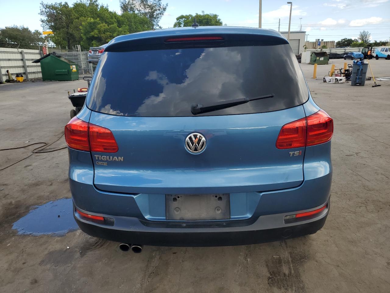 2018 Volkswagen Tiguan Limited VIN: WVGAV7AXXJK006030 Lot: 84971955