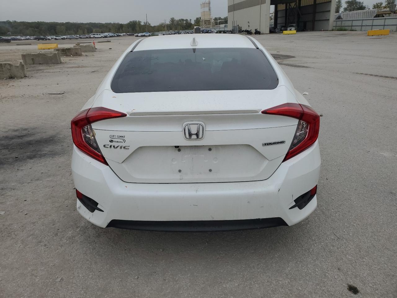2018 Honda Civic Touring VIN: 19XFC1F91JE000210 Lot: 86306945