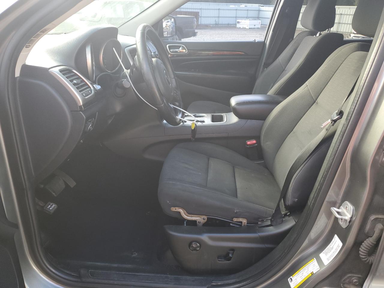 2012 Jeep Grand Cherokee Laredo VIN: 1C4RJFAGXCC160568 Lot: 81917595