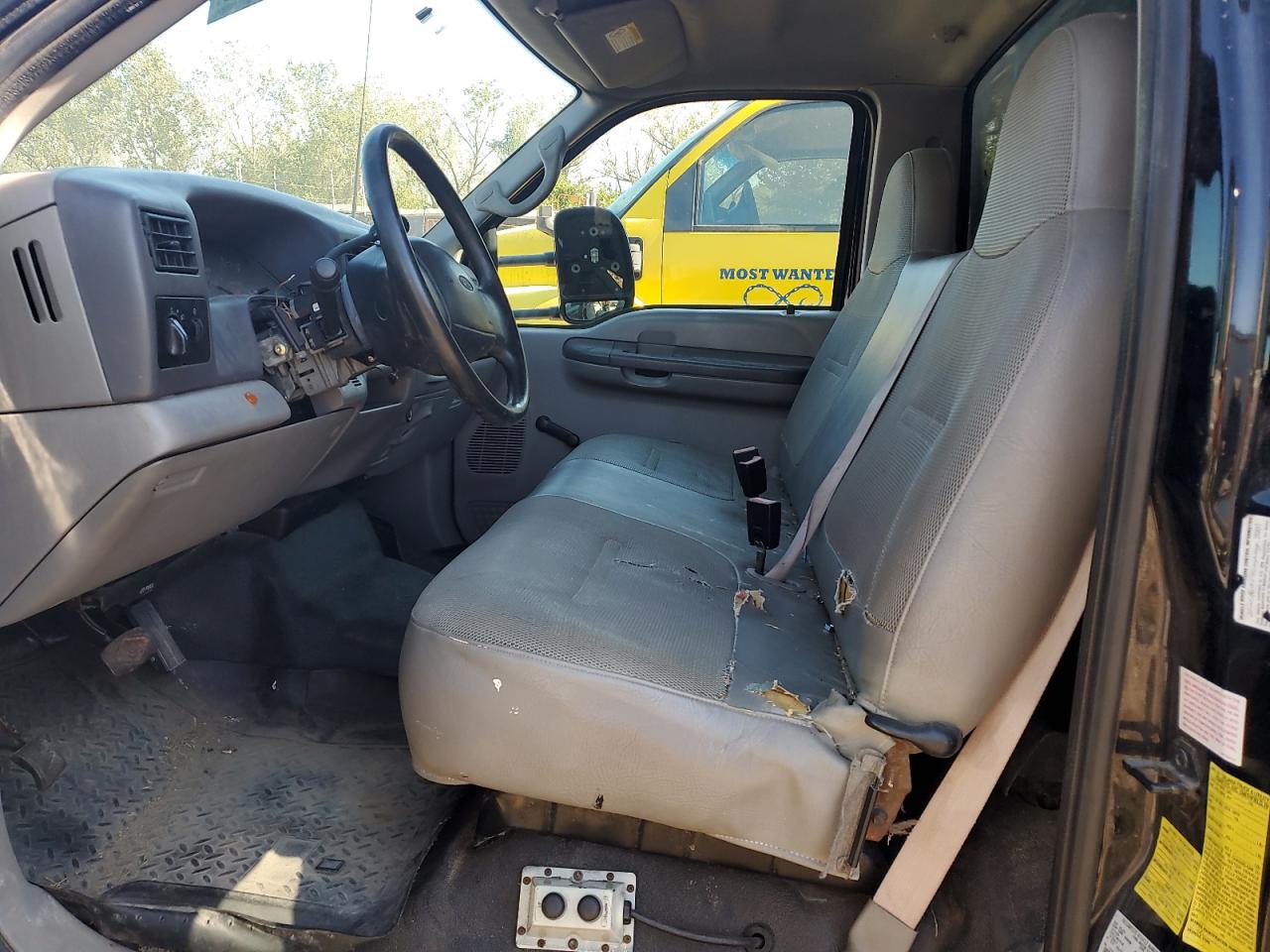 2001 Ford F550 Super Duty VIN: 1FDAF56F61EC58924 Lot: 85175945