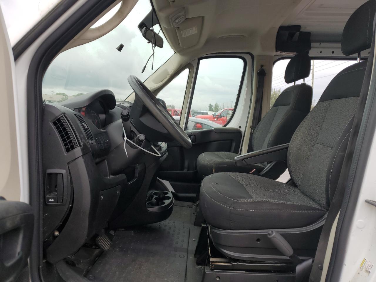 2018 Ram Promaster 1500 1500 Standard VIN: 3C6TRVAG9JE153245 Lot: 86063275