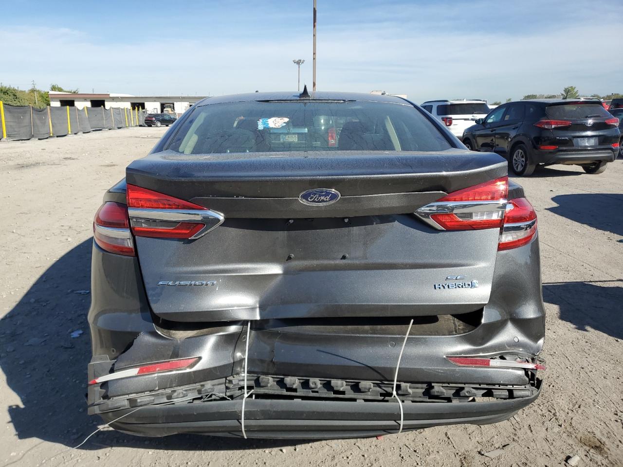 2019 Ford Fusion Se VIN: 3FA6P0LU8KR137779 Lot: 81839965
