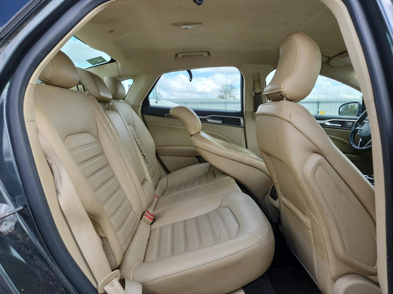 2015 Ford Fusion Se Hybrid VIN: 3FA6P0LU9FR201883 Lot: 82308455