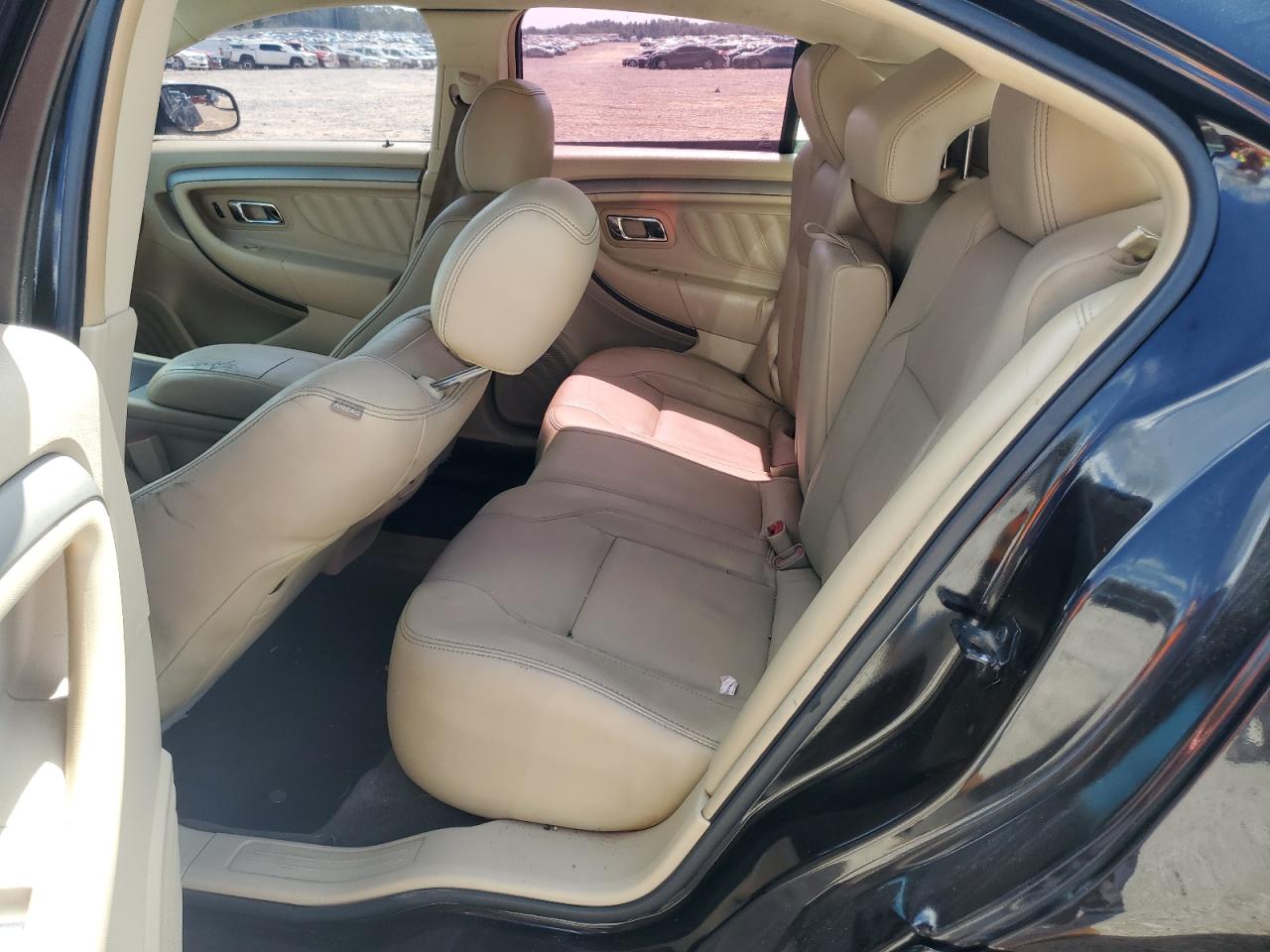 2014 Ford Taurus Sel VIN: 1FAHP2E84EG112832 Lot: 85865095