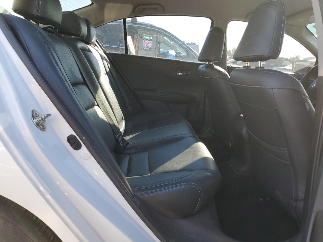 2015 Honda Accord Sport VIN: 1HGCR2F51FA151645 Lot: 82549935