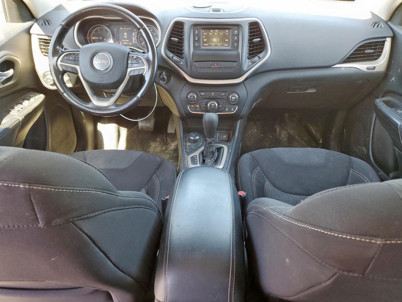 2015 Jeep Cherokee Latitude VIN: 1C4PJMCB0FW734465 Lot: 85425285