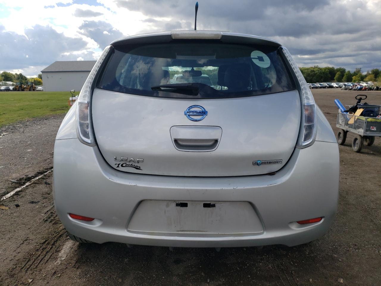 2013 Nissan Leaf S VIN: 1N4AZ0CP2DC411851 Lot: 85768055