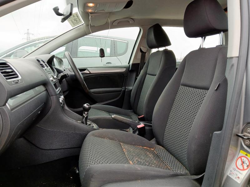 2010 VOLKSWAGEN GOLF S TSI 
