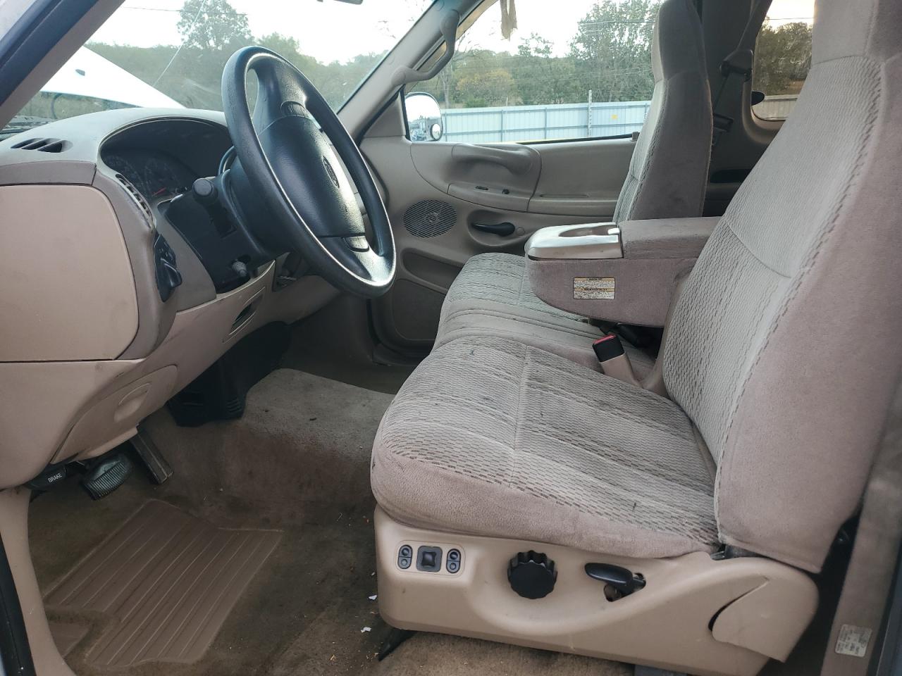 1997 Ford F150 VIN: 1FTDX17W0VNB72214 Lot: 87294095