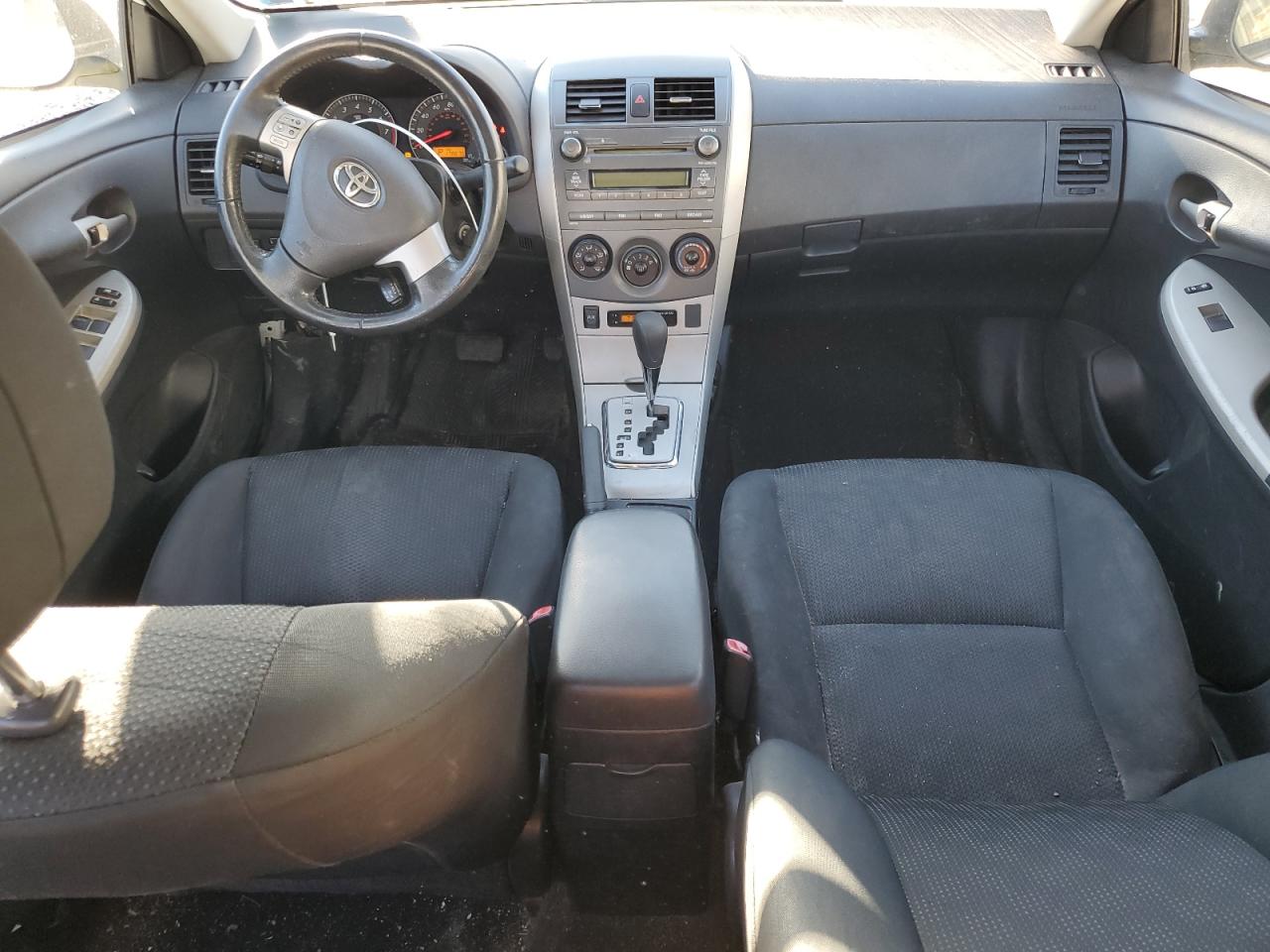 2010 Toyota Corolla Base VIN: 2T1BU4EE8AC287166 Lot: 84798245