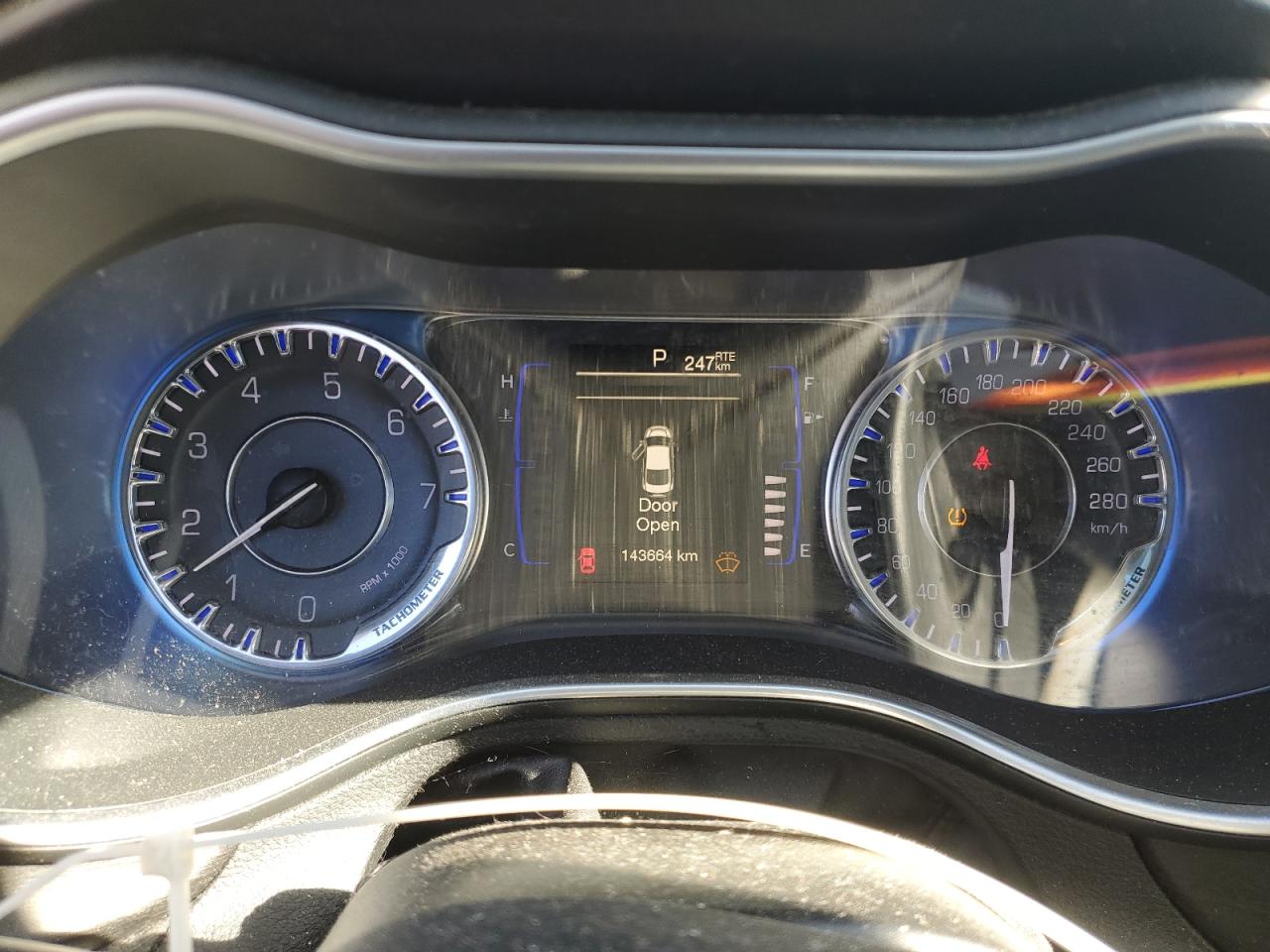 2016 Chrysler 200 Limited VIN: 1C3CCCAG7GN121207 Lot: 89895195