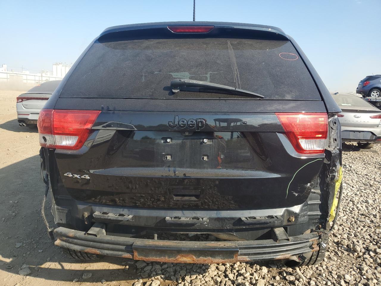 2012 Jeep Grand Cherokee Laredo VIN: 1C4RJFAGXCC353304 Lot: 82006965