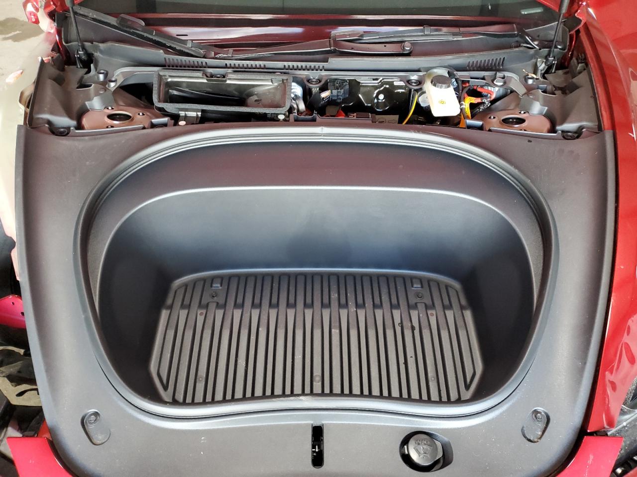 2025 Tesla Model 3 VIN: 5YJ3E1EB6SF018988 Lot: 87392405