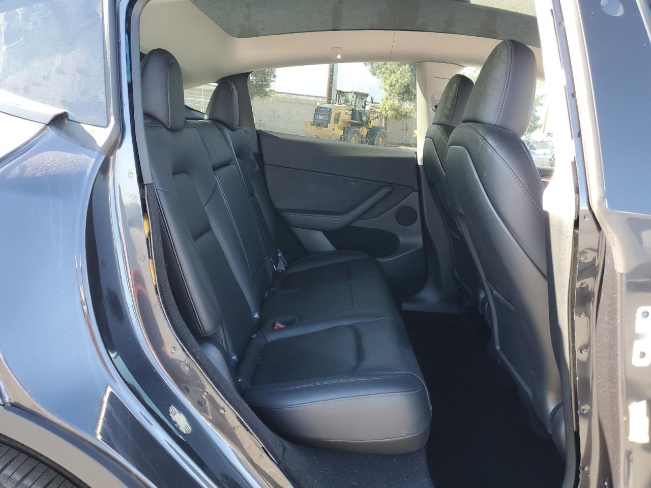 2025 Tesla Model Y VIN: 7SAYGDED3SF267853 Lot: 81083815