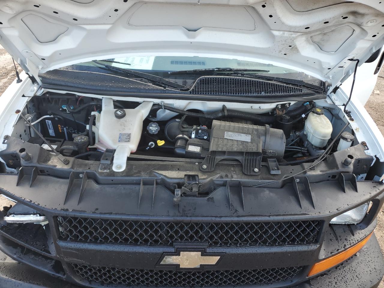 2017 Chevrolet Express G2500 VIN: 1GCWGAFF8H1120951 Lot: 82195555