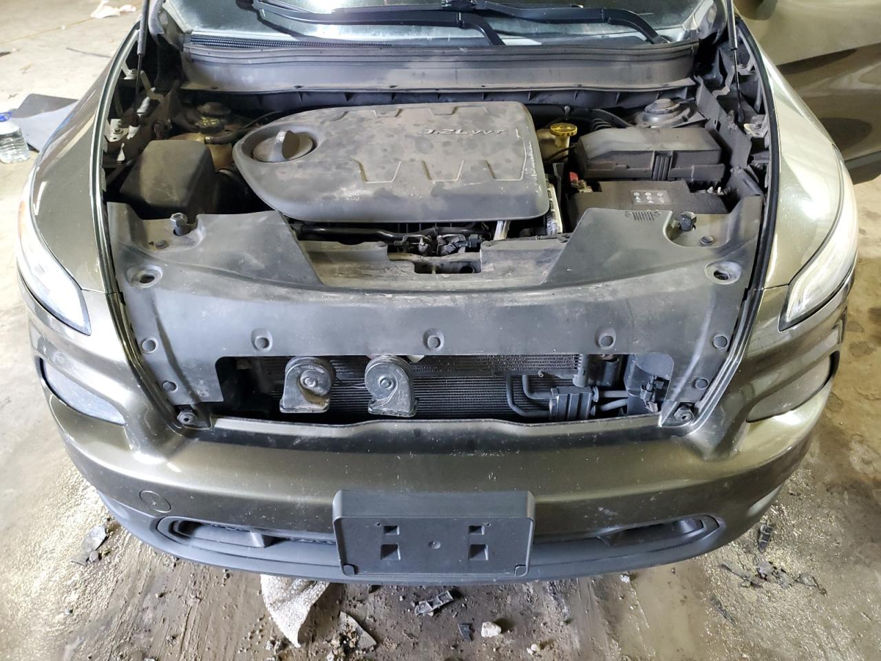 2014 Jeep Cherokee Latitude VIN: 1C4PJMCS3EW200505 Lot: 82738285