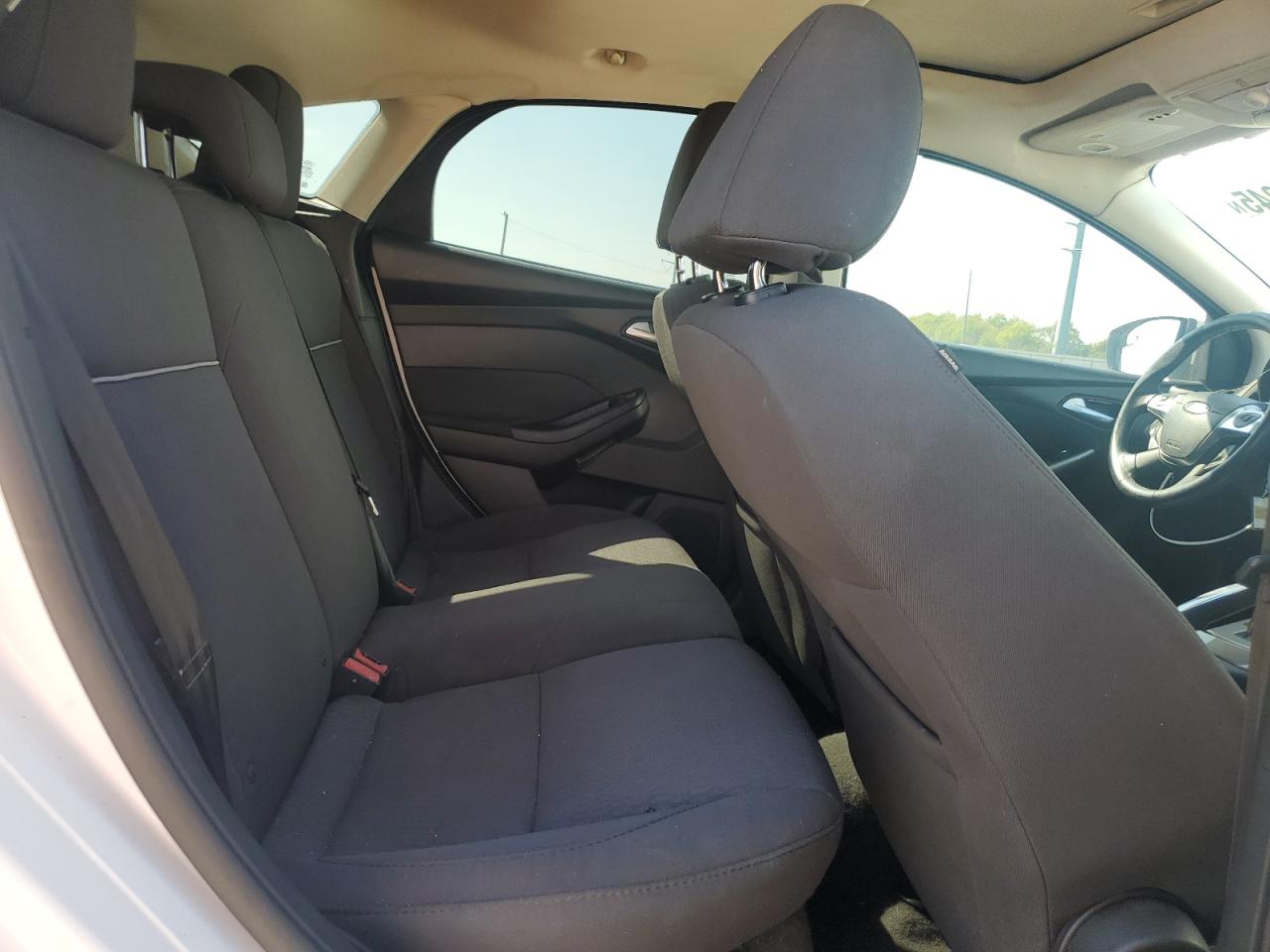 2012 Ford Focus Sel VIN: 1FAHP3M24CL393635 Lot: 90239245