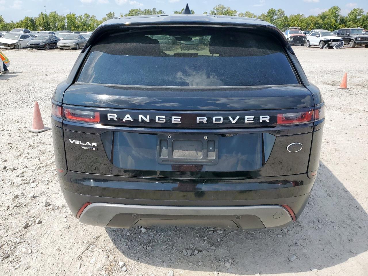 2018 Land Rover Range Rover Velar S VIN: SALYB2RV3JA709114 Lot: 84458665