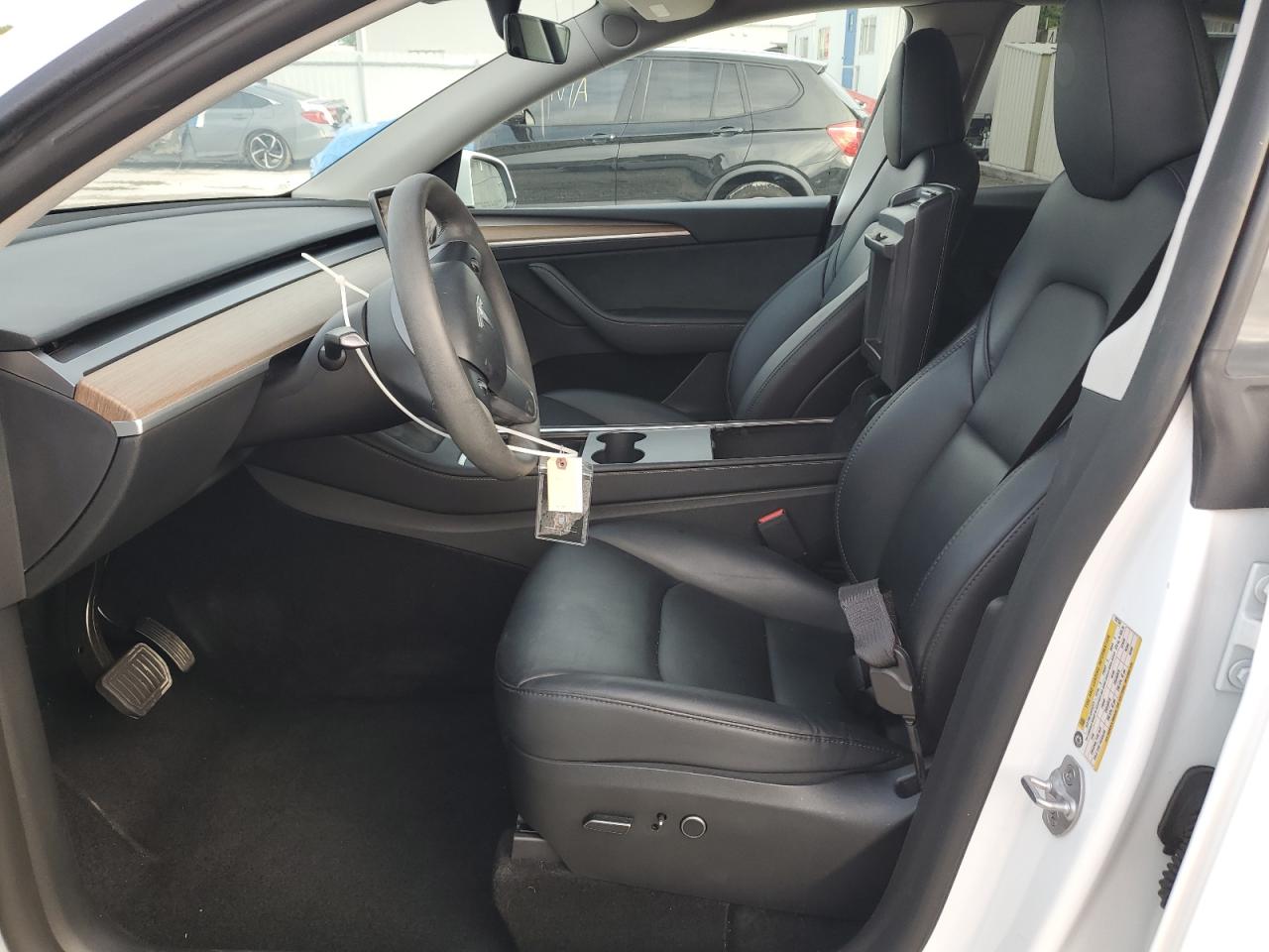 2023 Tesla Model Y VIN: 7SAYGDEEXPF782154 Lot: 89481435