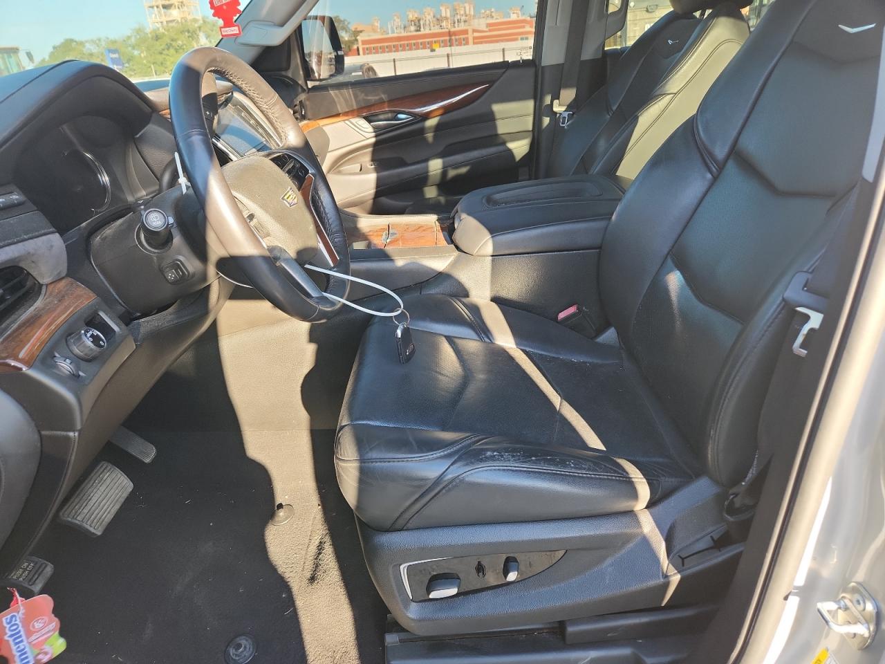 2018 Cadillac Escalade Luxury VIN: 1GYS3BKJ2JR345703 Lot: 89450825