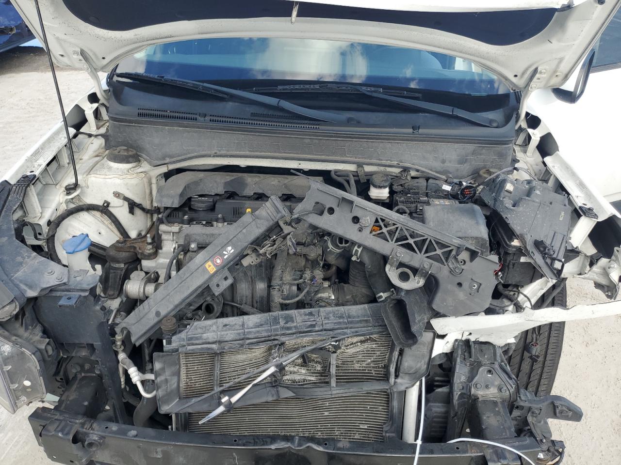 2020 Hyundai Venue Sel VIN: KMHRC8A38LU033018 Lot: 82198885