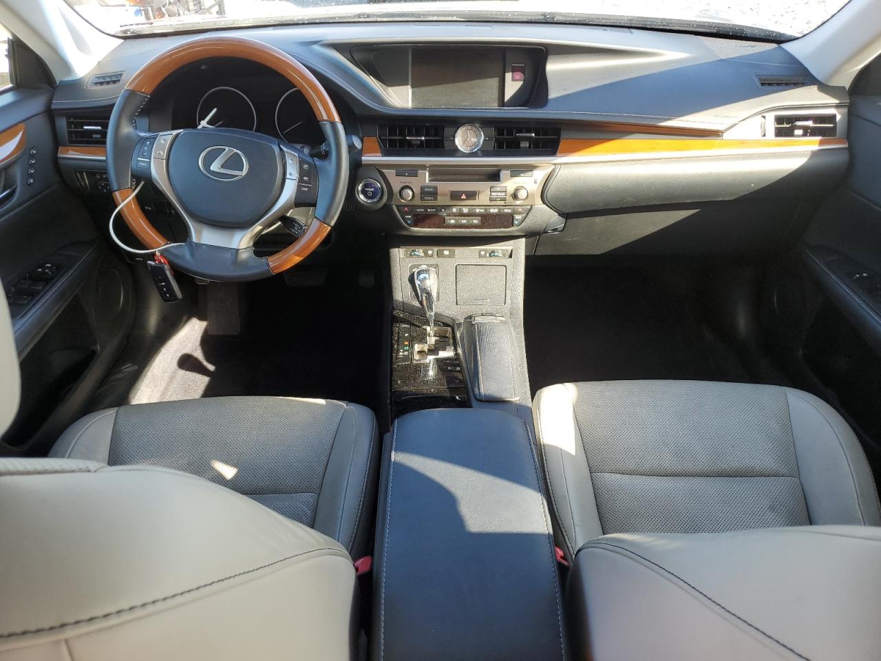 2013 Lexus Es 300H VIN: JTHBW1GG8D2027312 Lot: 85875085