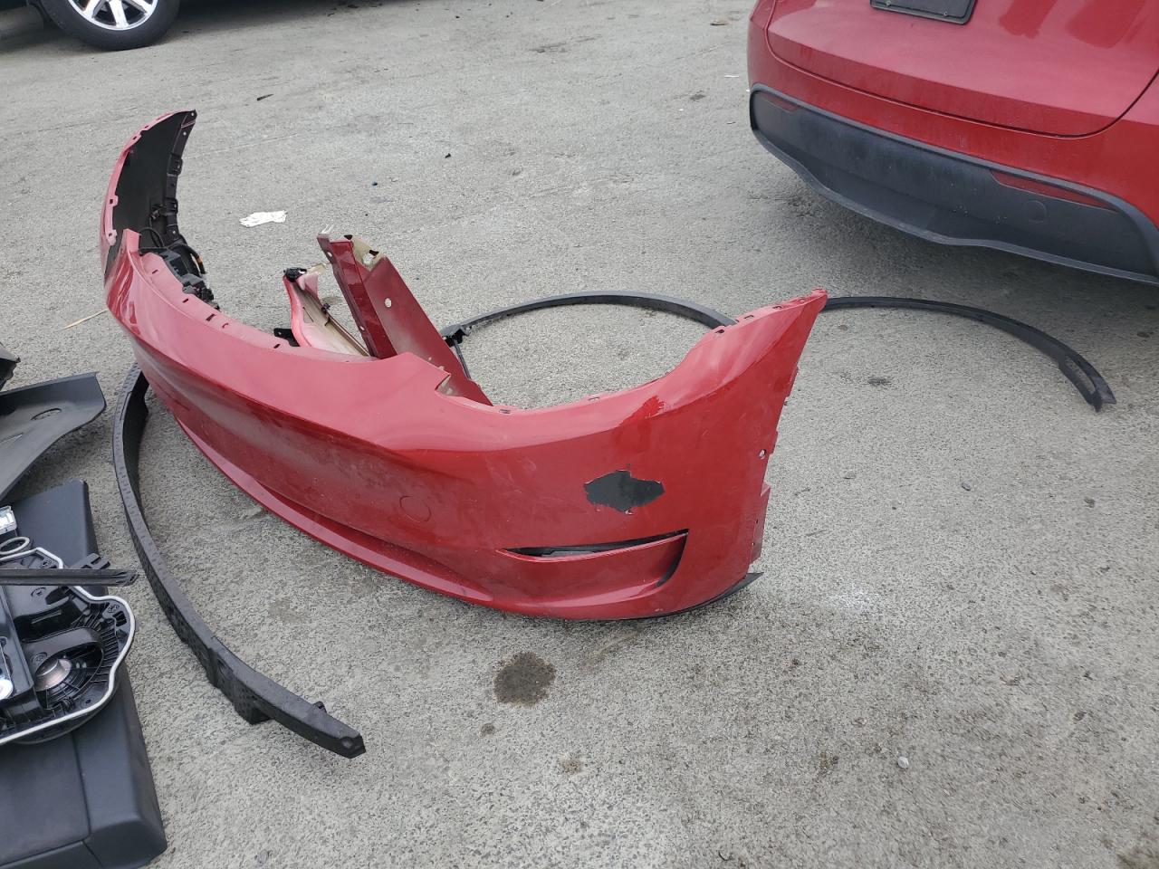 2021 Tesla Model Y VIN: 5YJYGDEE8MF139889 Lot: 84915495