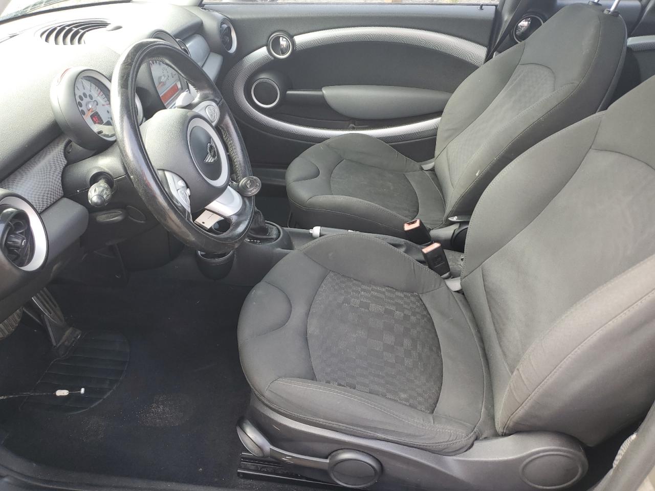 2009 Mini Cooper S Clubman VIN: WMWMM33599TP91068 Lot: 86631455